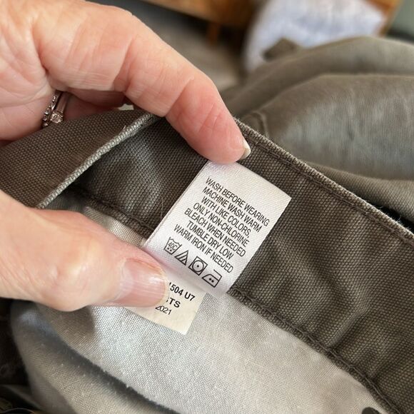 size 42 x 30 Blue Mountain Men's Cargo Olive Green Pants good condition - Picture 7 of 7